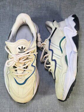 Adidas Ozweego Cream Blue Running Sneakers Women's Size 6